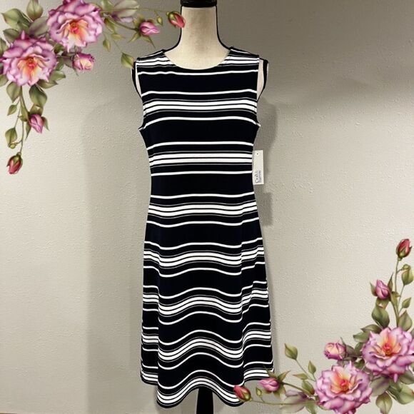 Midi sleeveless striped dress - Picture 1 of 9